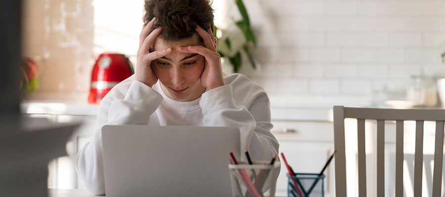 Causes, Signs and Symptoms of Burnout